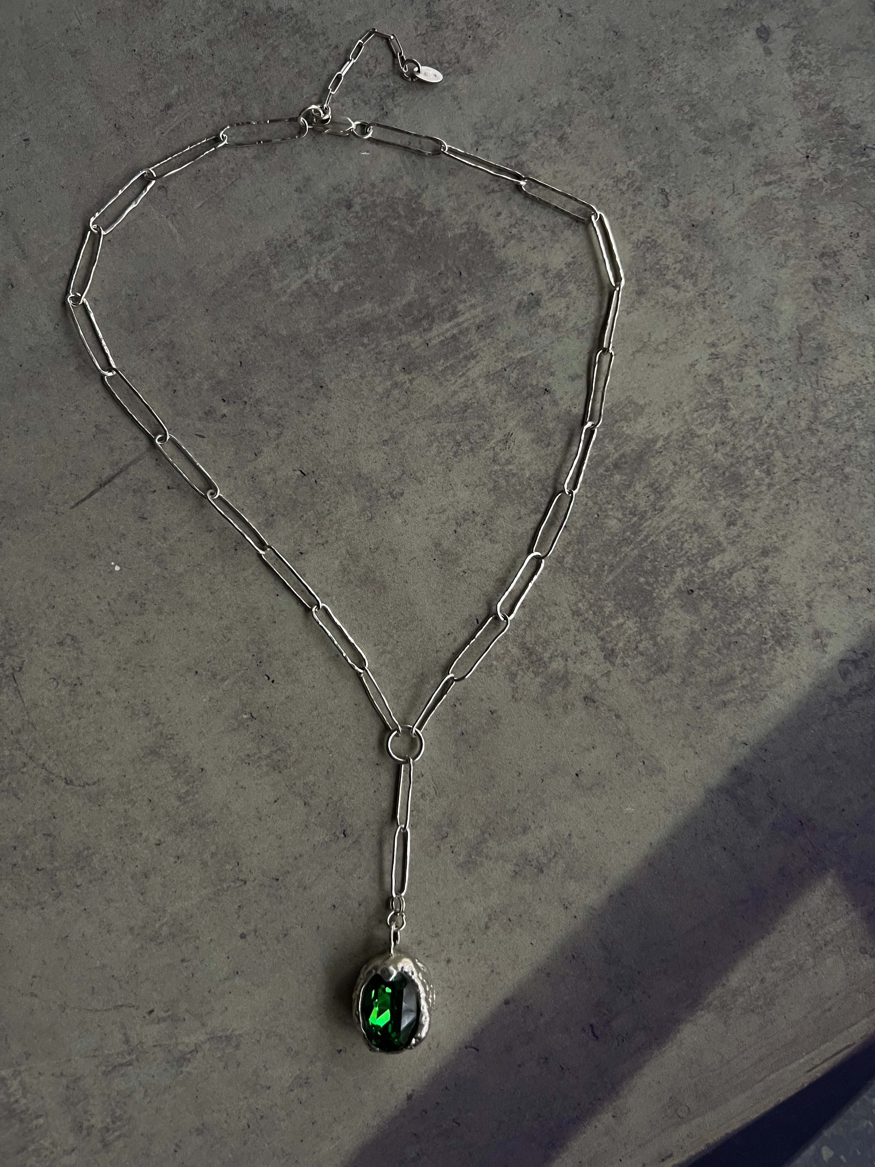 NECKLACE EMERALD CITY