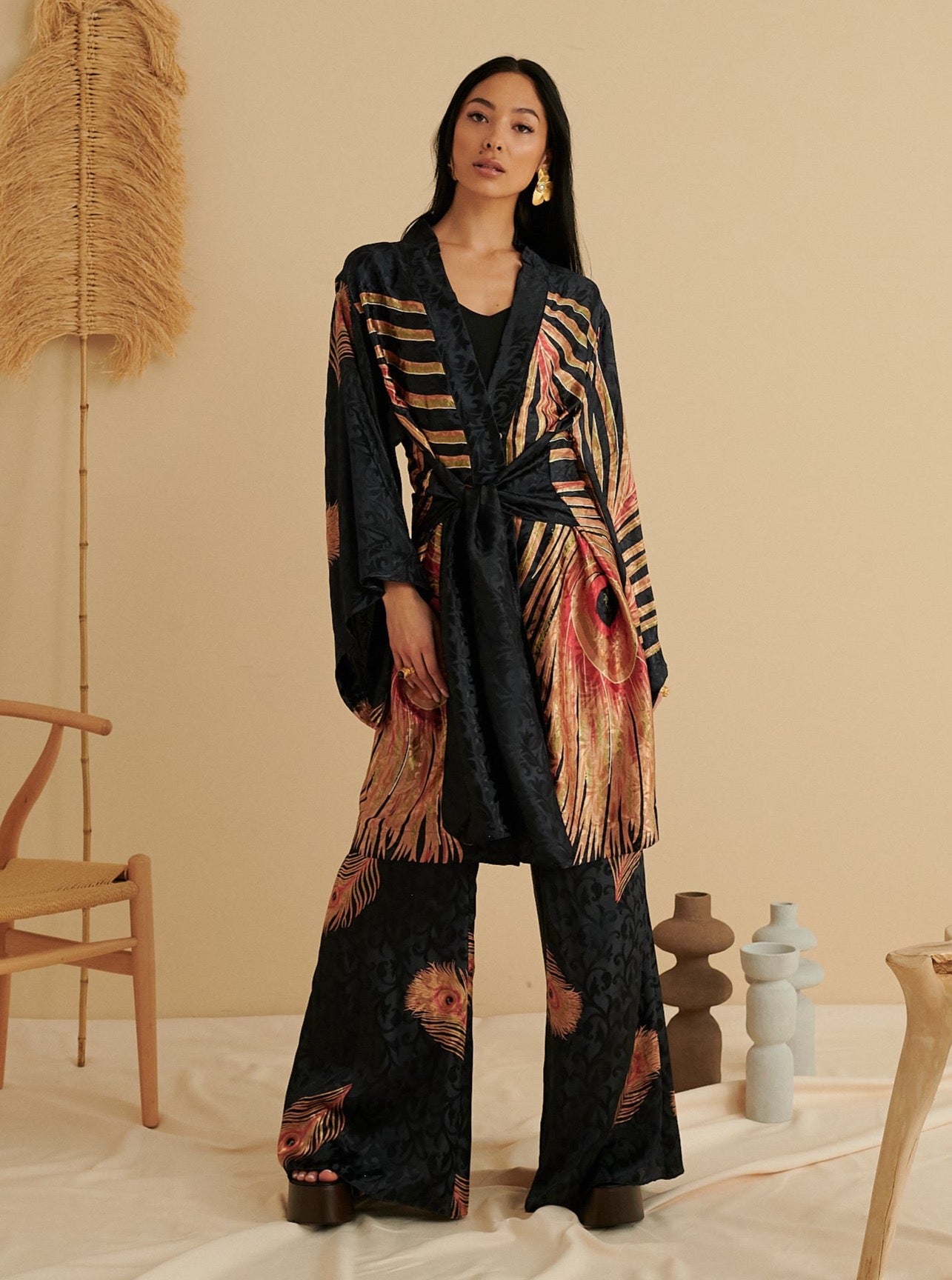 BLACK ROYAL PEACOCK KIMONO