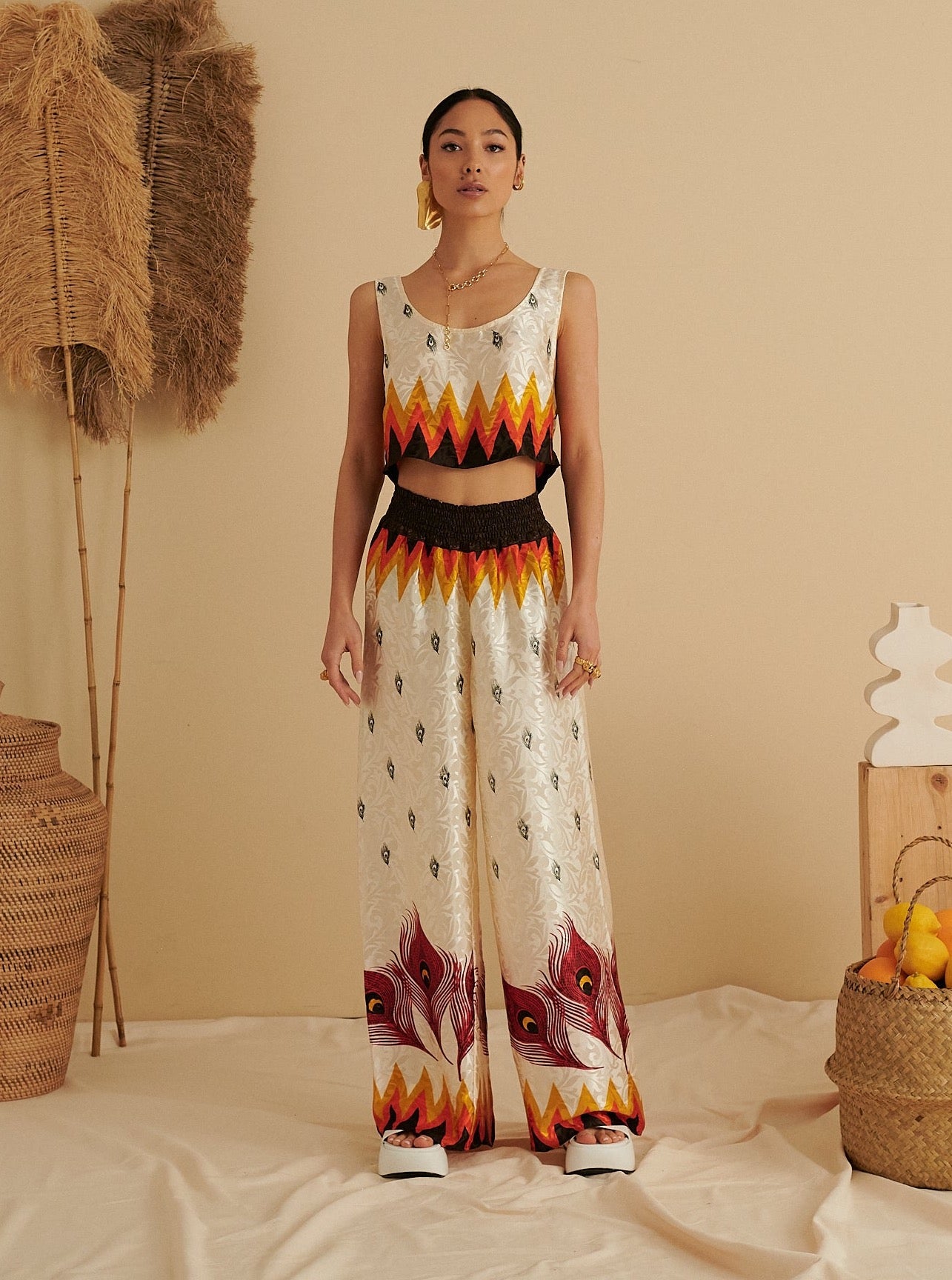 FLAMES TROUSERS IN EARTH BROWN