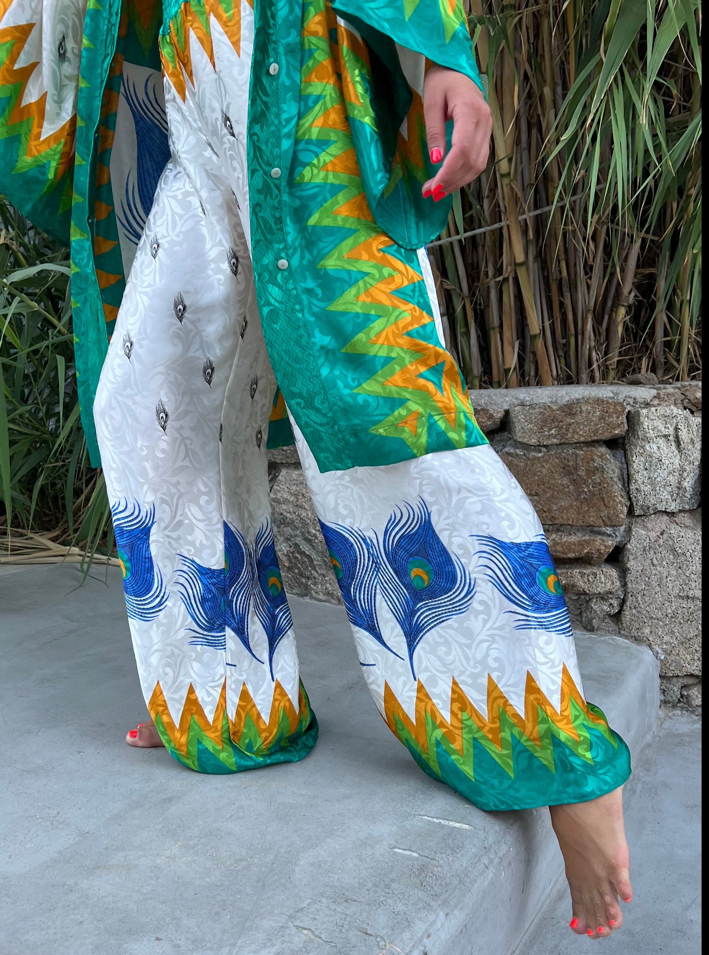 FLAMES TROUSERS IN EMERALD GREEN