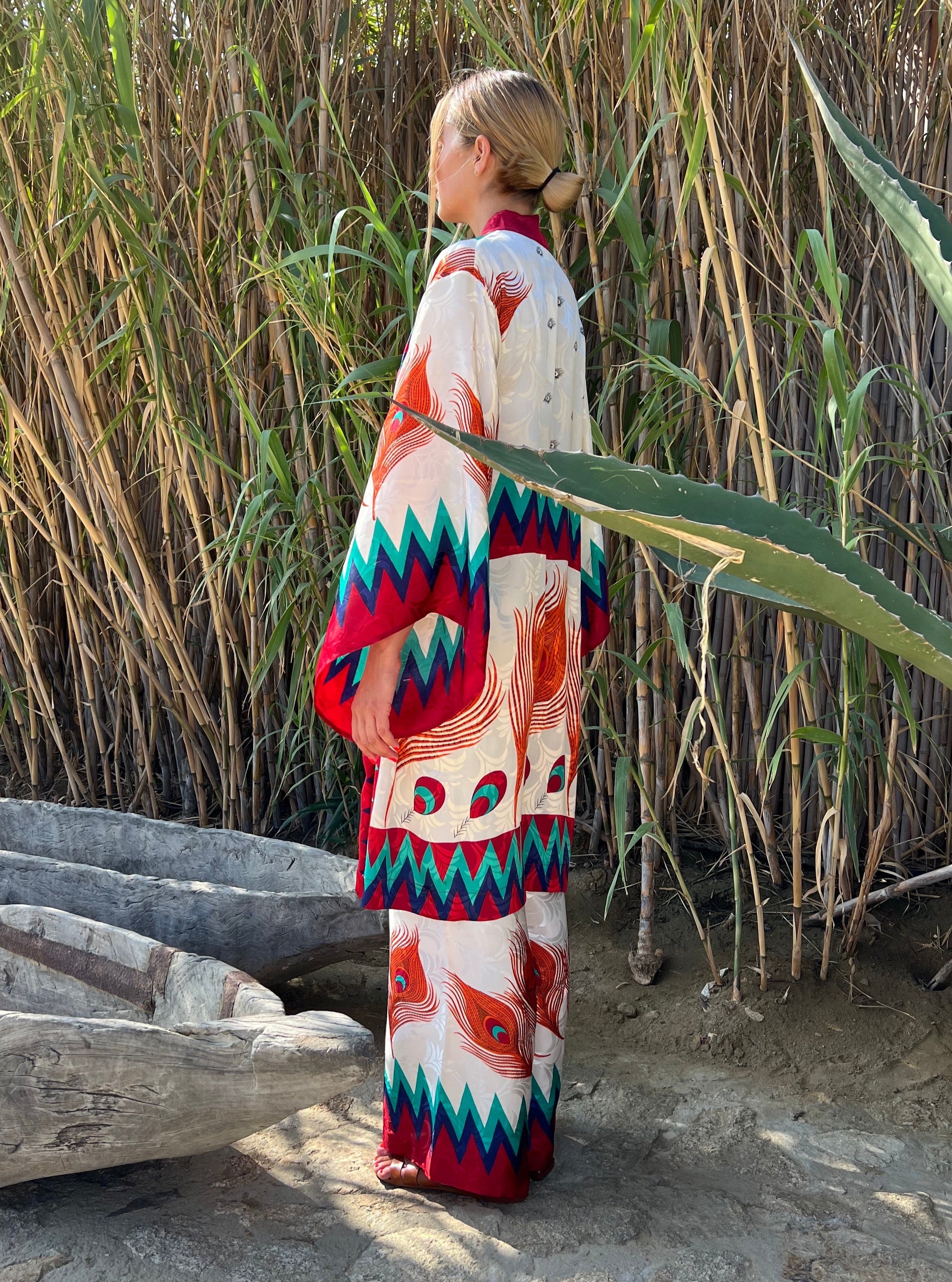 FLAMES KIMONO IN RED RUBY