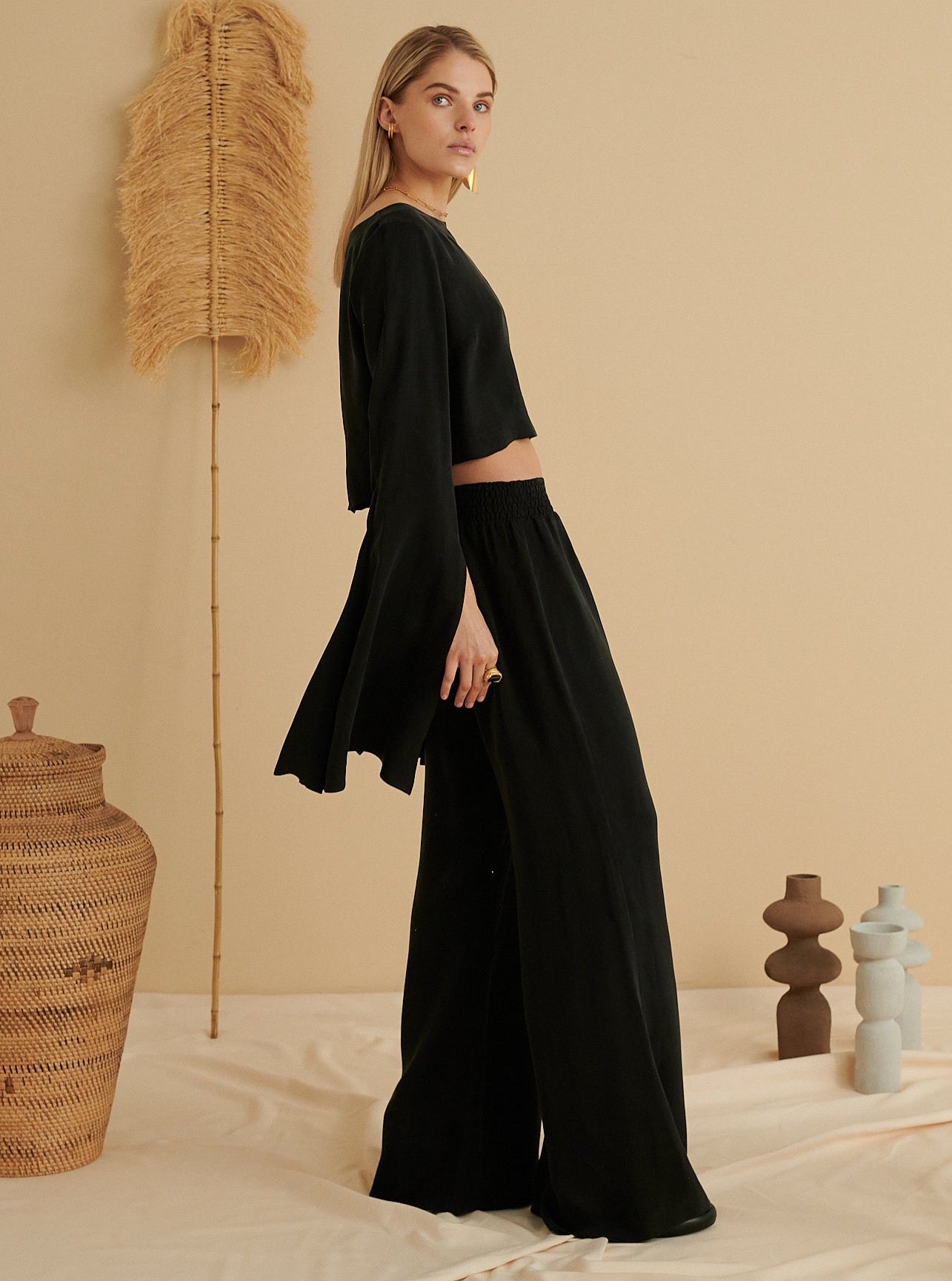 BLACK JADE FLARED TROUSERS