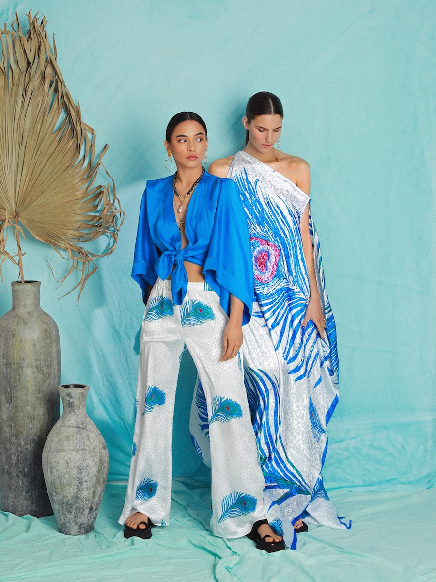 PURE KIMONO IN FRENCH BLUE
