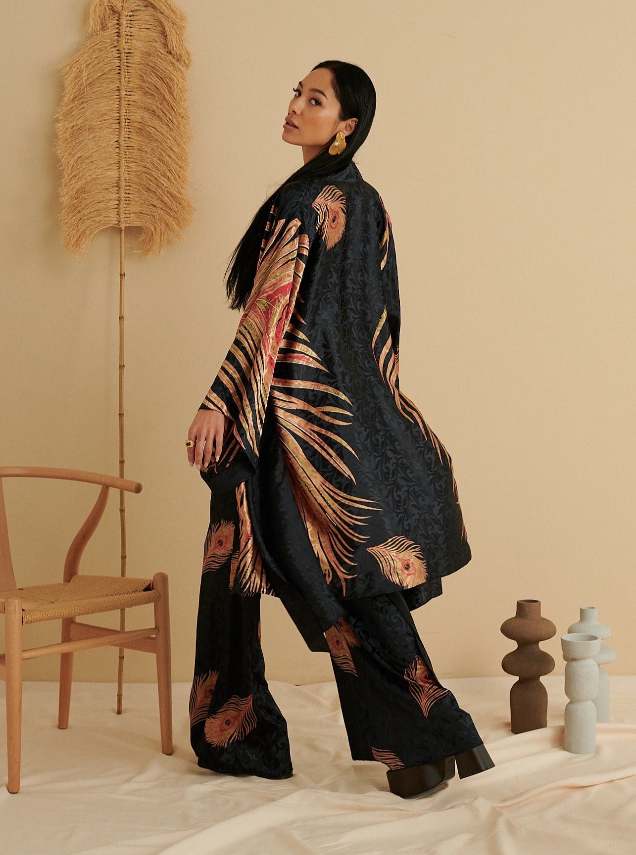 BLACK ROYAL PEACOCK KIMONO