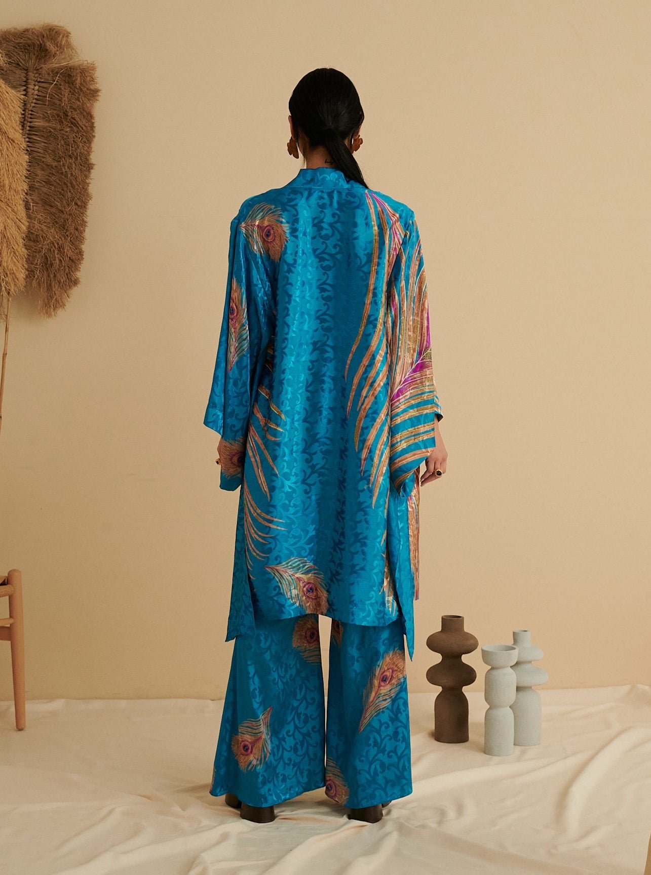 TURQUOISE ROYAL PEACOCK KIMONO