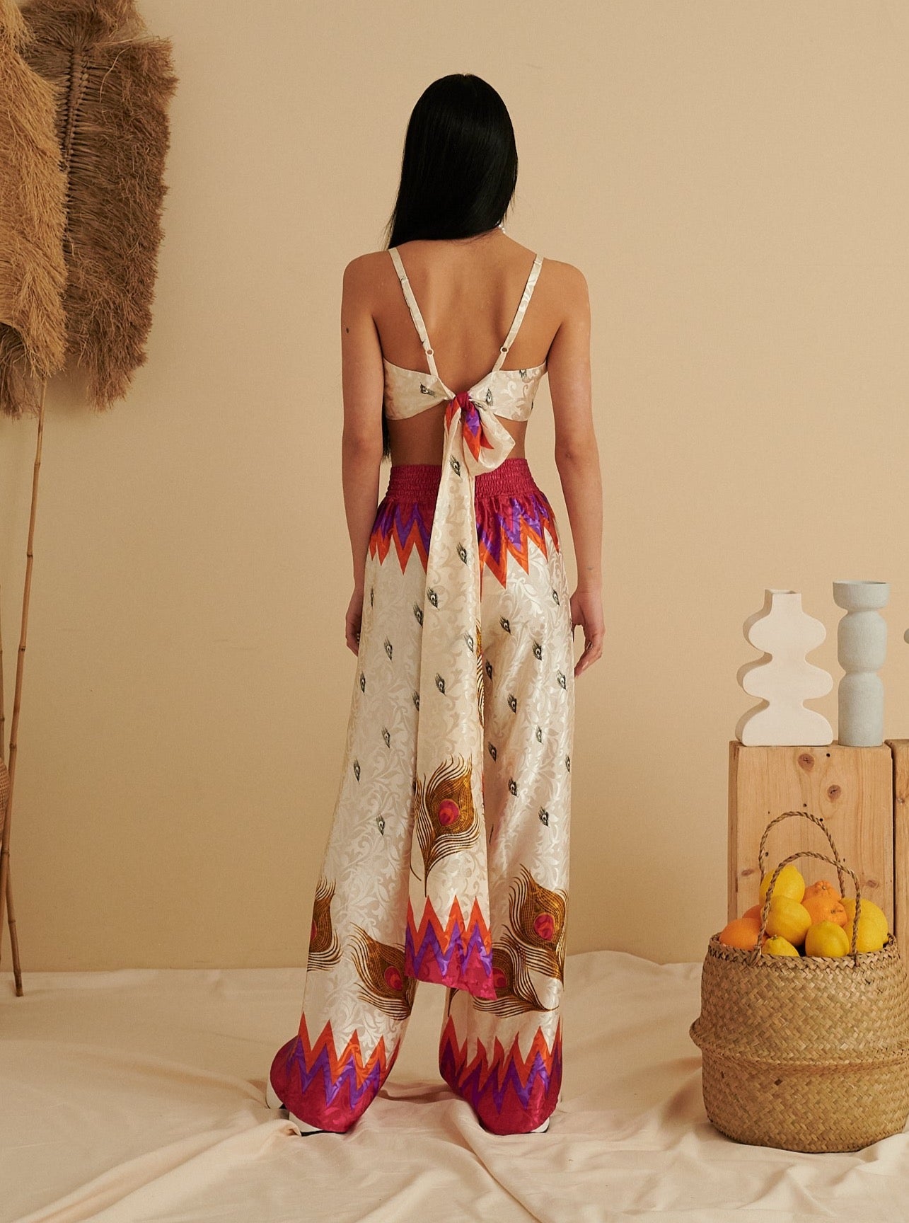 FLAMES TAIL CROP TOP