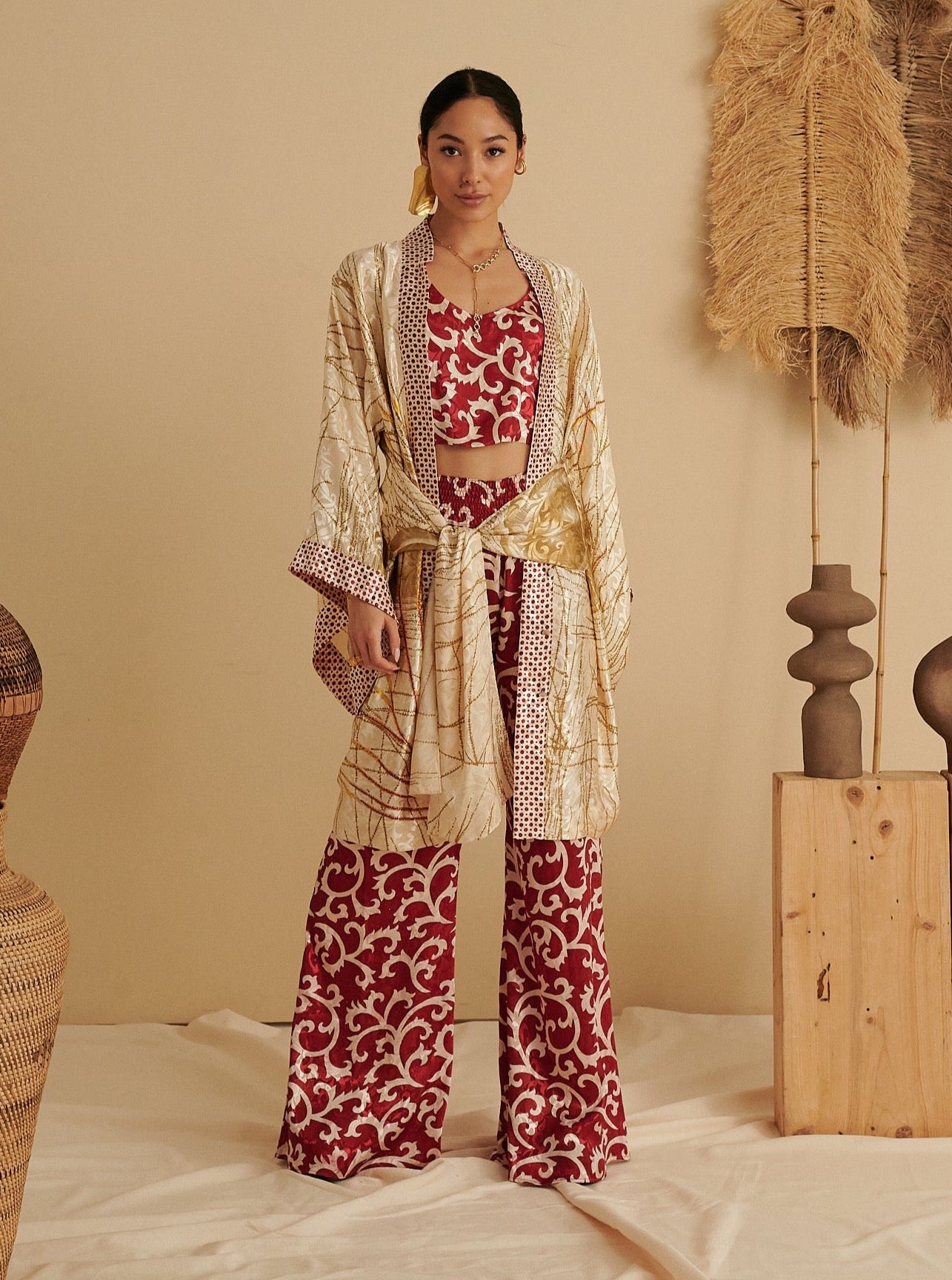 PEACOCK KIMONO RUBY RED