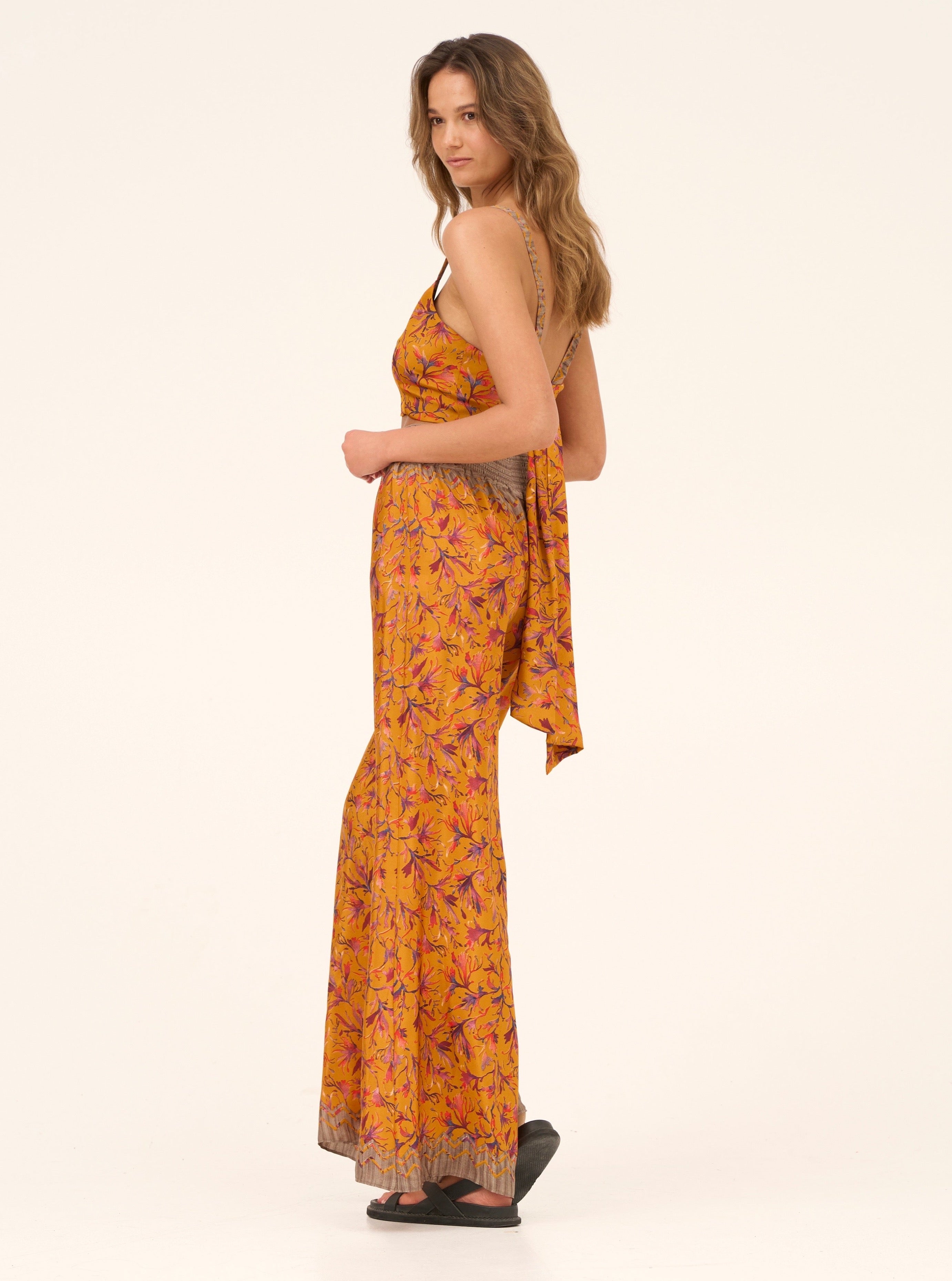 MAYA SET IN MARIGOLD