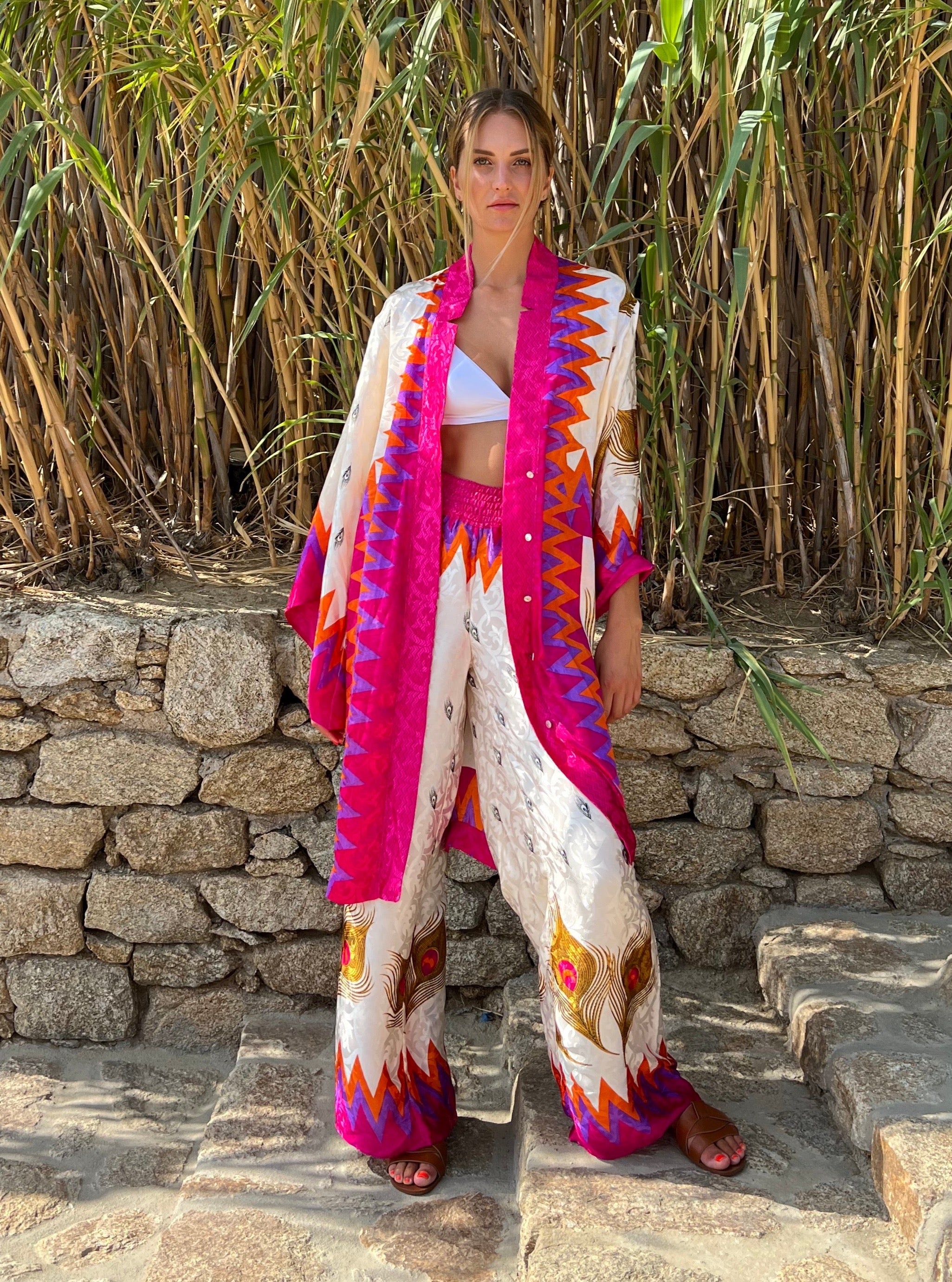 FLAMES KIMONO IN MAGENTA – Gold Of Suns