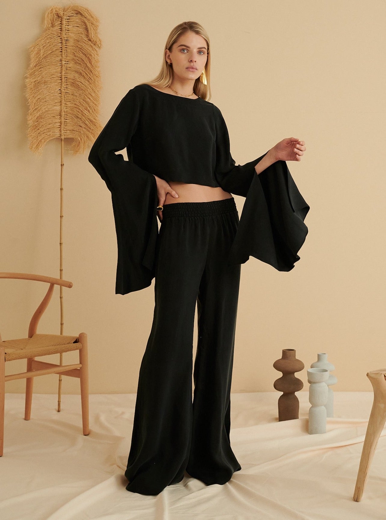 BLACK JADE DANCER BLOUSE